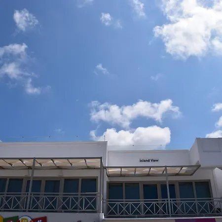 Island View Santorini Pýrgos